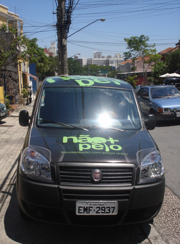 Empresa de Envelopamento Automotivo Cromado Cidade Tiradentes - Envelopamento Automotivo Preto Fosco