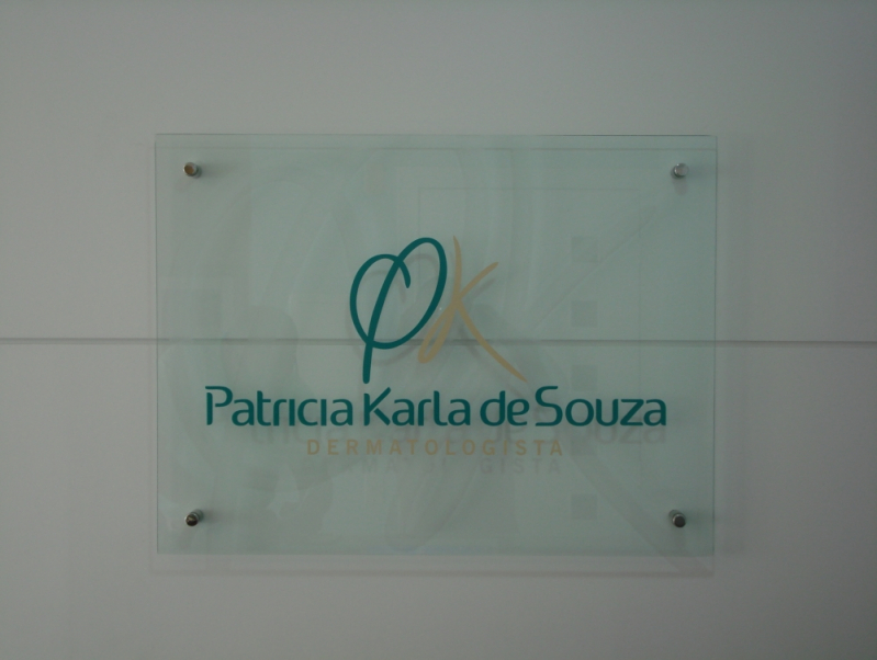 Placa em Acrílico Transparente Cotação Jardim São Paulo - Placa de Acrílico para Recepção