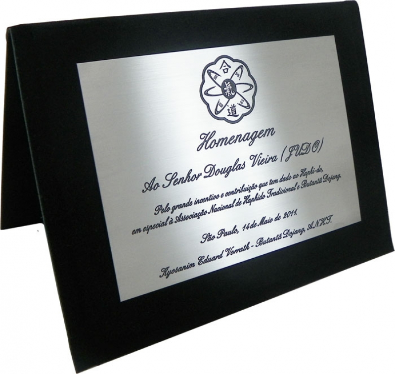 Placas em Eletrocorrosão Raposo Tavares - Placas com Gravação em Baixo Relevo em Aço Inox